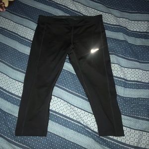 Nike black tights dri-fit (capris)